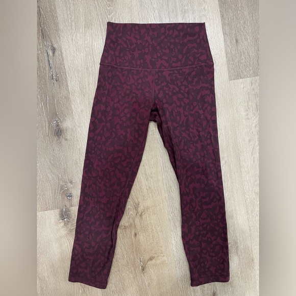Lululemon Align High Rise Purple Leopard Leggings Cropped - Picture 5 of 8